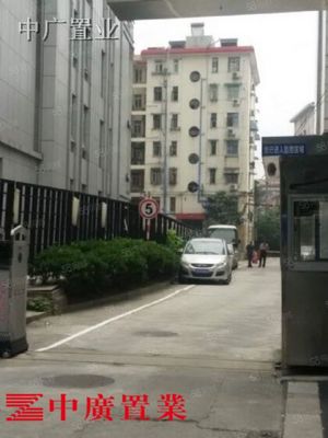 【7图】汉中门大街 金贸新寓 金鹰 莫愁湖地铁口 4楼双南 清爽干净,鼓楼区汉中门大街99号-南京58同城